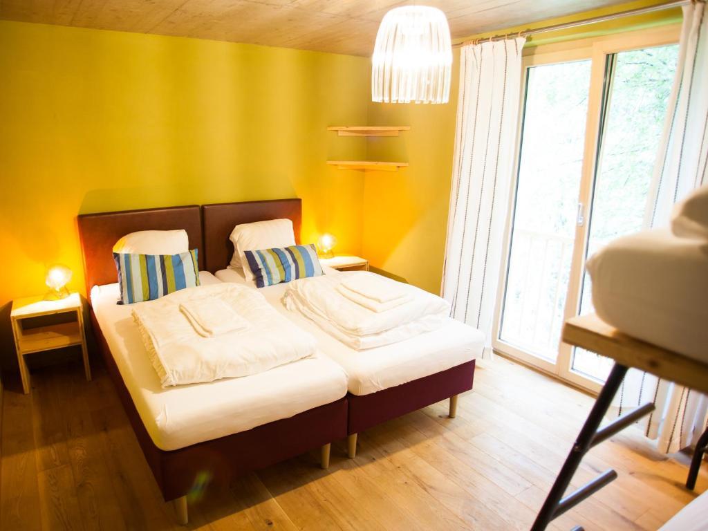 Nangijala Guest House Disentis Kamer foto