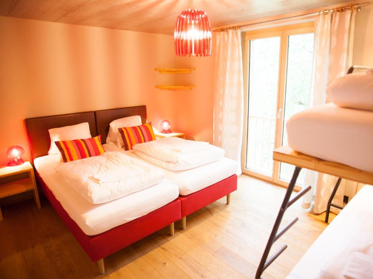 Nangijala Guest House Disentis Kamer foto